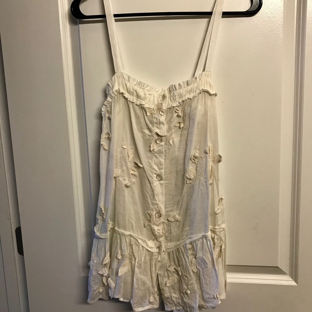 Leaf appliqué blouse by moulinette soeurs